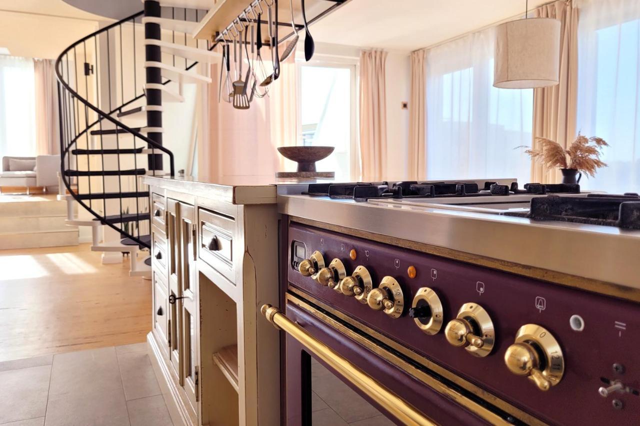 Grosse Penthouse Ferienwohnung Mit Meerblick, Sonnenterrasse & Luxusbad Von "Momentic" Sierksdorf Ngoại thất bức ảnh
